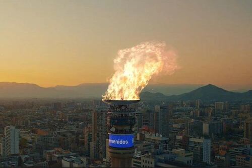 Por los Juegos Panamericanos: Torre Entel se transformó en la antorcha más grande del mundo gracias a la tecnología