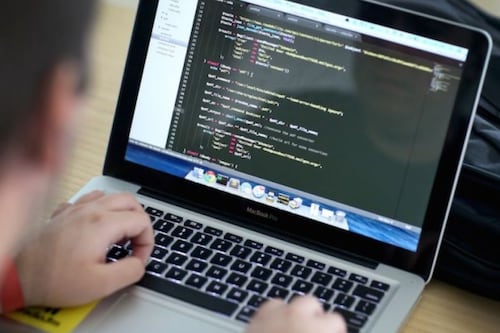 El primer detector de estafas del mundo impulsado por IA, Norton Genie, ahora en ChatGPT