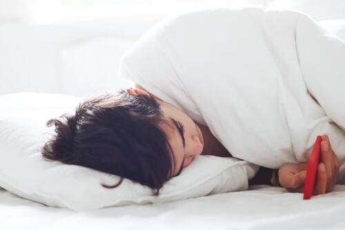 El retraso del sueño se puede deber a las redes sociales