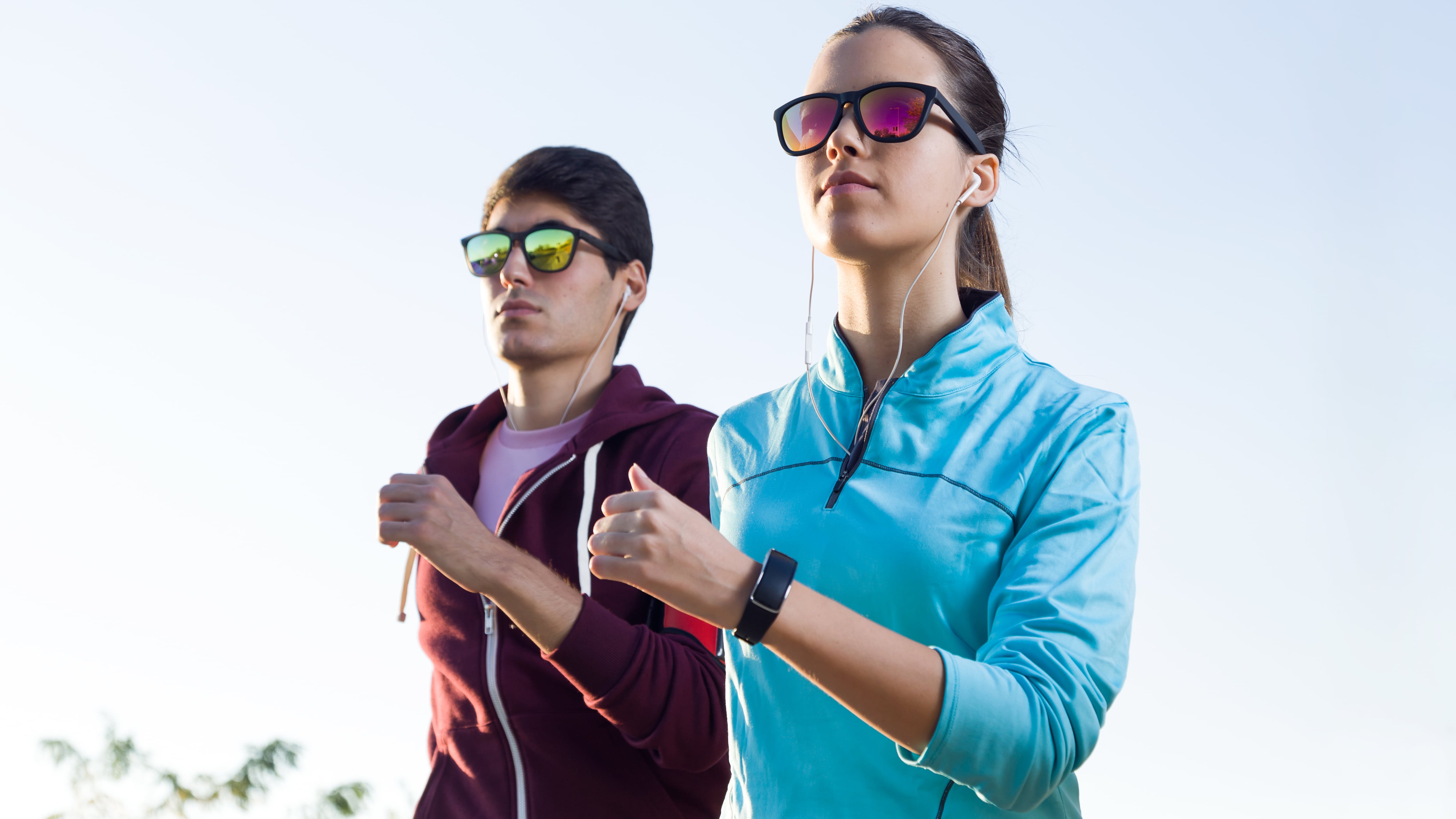 Los dispositivos wearables han dejado de ser una moda pasajera para convertirse en herramientas fundamentales para nuestra vida cotidiana. Foto: Freepik.