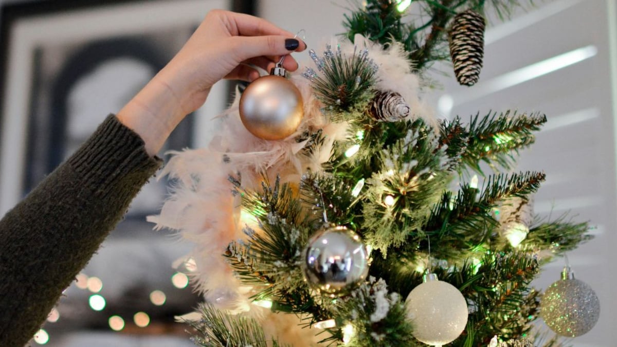 Existen varias claves que nos asegurar triunfar con la decoración del árbol de Navidad