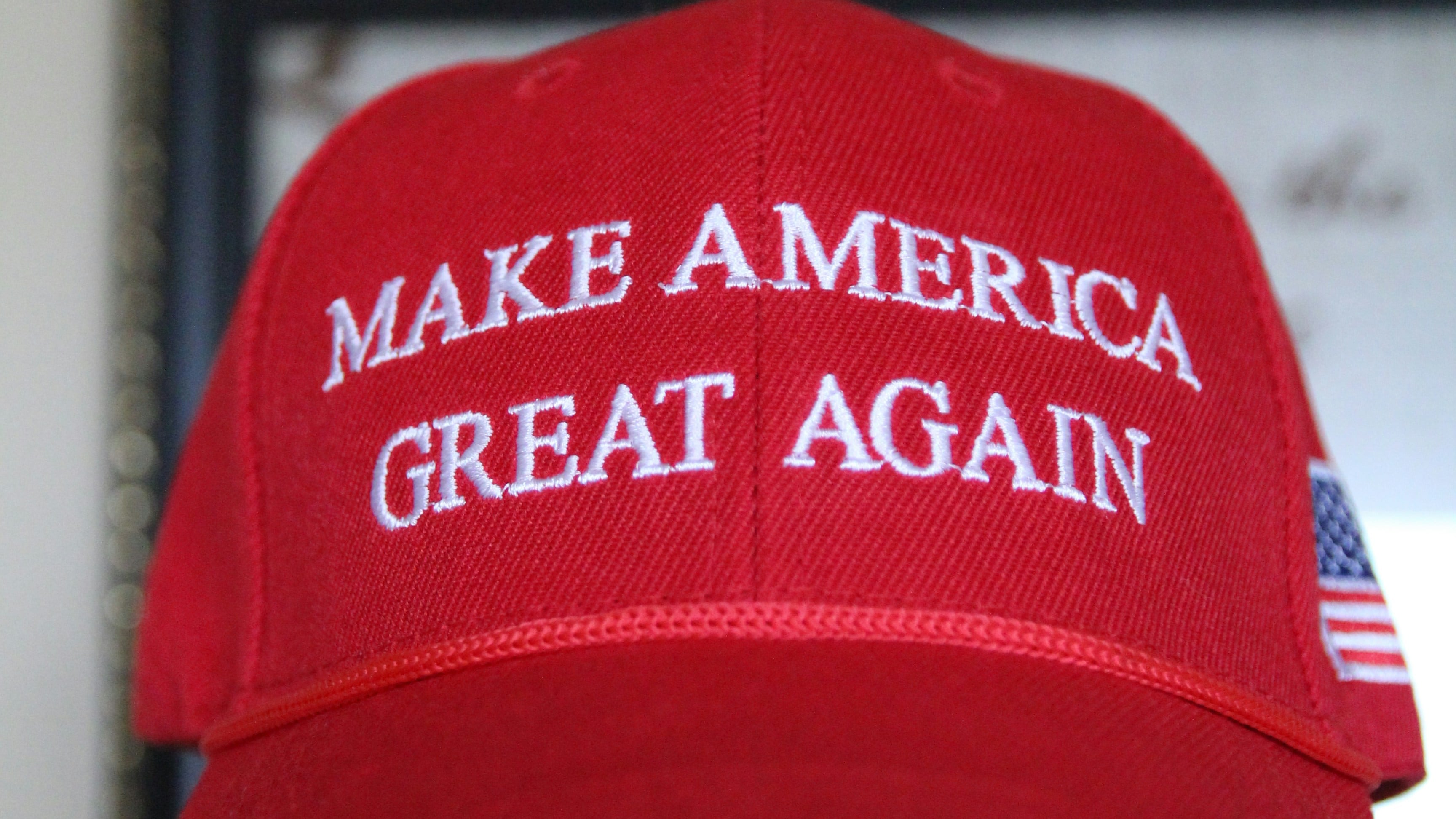 El regreso de Trump a Facebook e Instagram evidencia la necesidad de encontrar soluciones que equilibren los derechos individuales con el bien común.