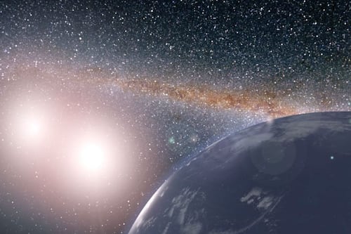 ¿Hielo en el infierno? El James Webb detecta agua congelada en planetas que arden a 1.000 grados