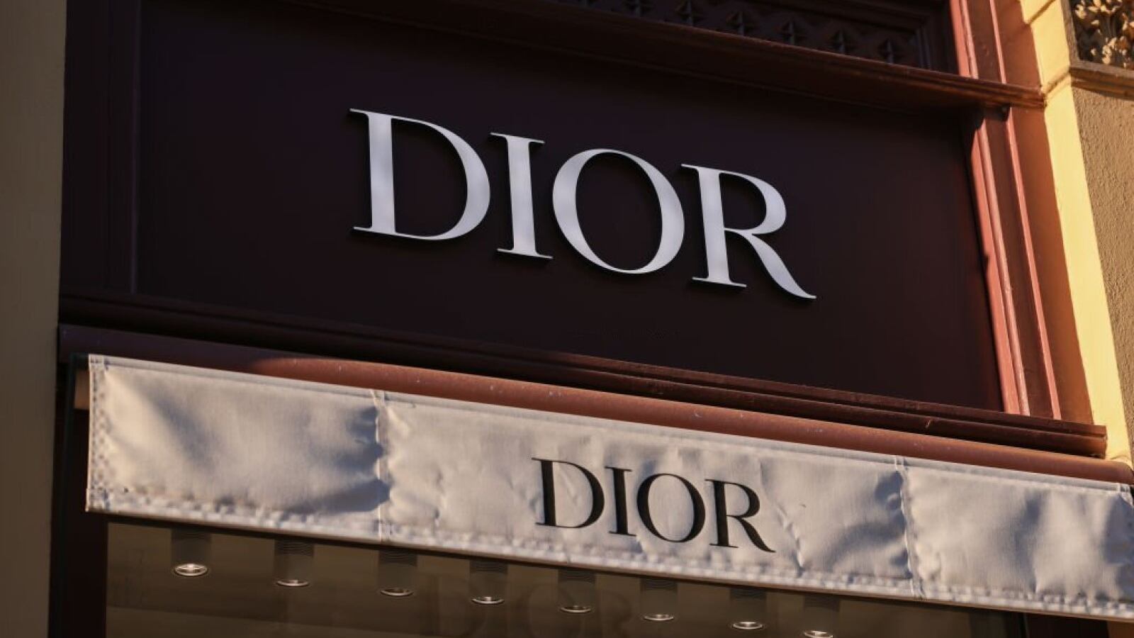 Dior
