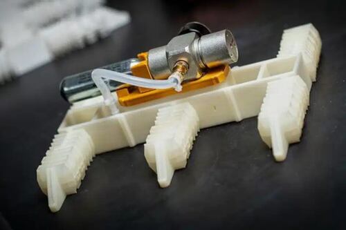 Crearon un robot funcional en una impresora 3D y sin elementos electrónicos: ¿Cómo lo lograron?