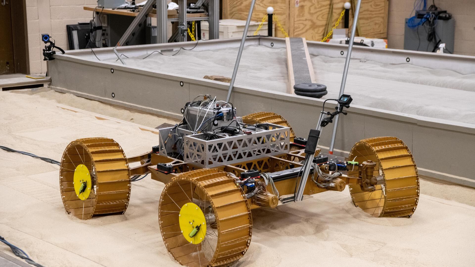 A pesar de estas condiciones, el interés en VIPER sigue presente, y la posibilidad de añadir nuevos objetivos científicos a la misión podría ser un atractivo para las empresas.