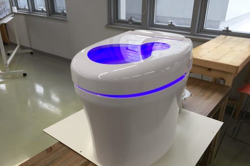 ¿Innovación o exceso? Por qué la fiebre de la Inteligencia Artificial acaba de colonizar el inodoro de tu baño