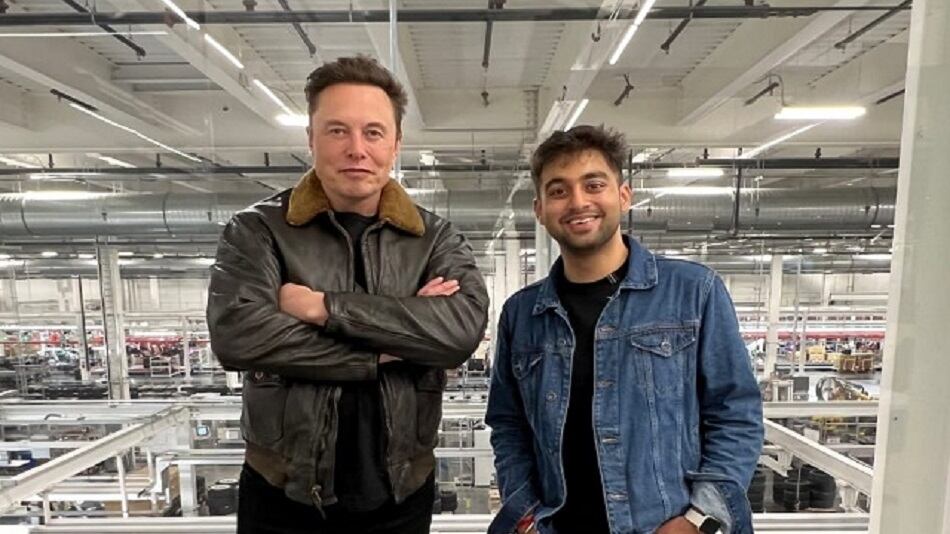 Pranay Prathole y Elon Musk