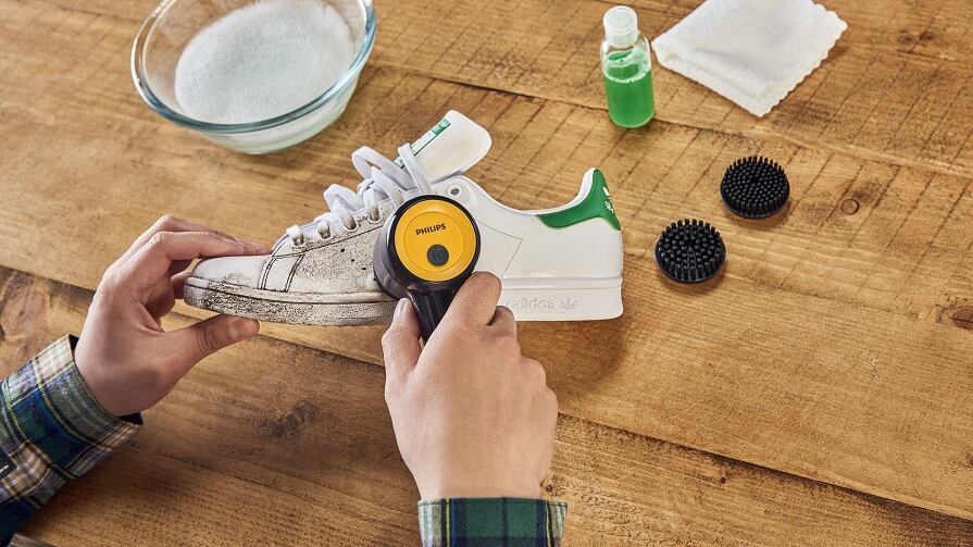 Philips Cepillo Limpia zapatillas