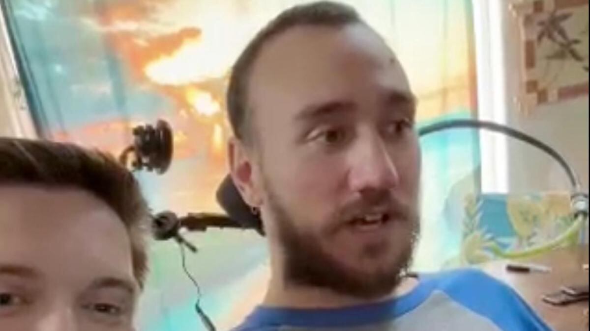 Noland Arbaugh es prácticamente el primer ciborg de la historia. Escribió un tuit con la mente en su cuenta oficial de X gracias a Neuralink de Elon Musk.