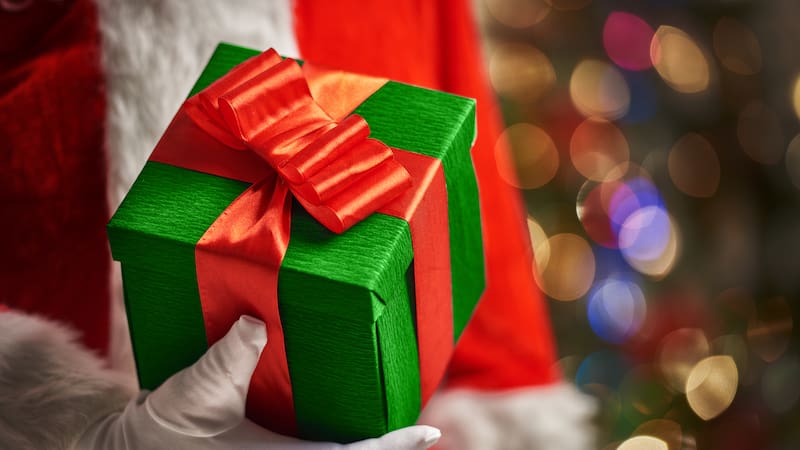 Metro Ecuador y Coca Cola buscan al “Papá Noel de la vida real”