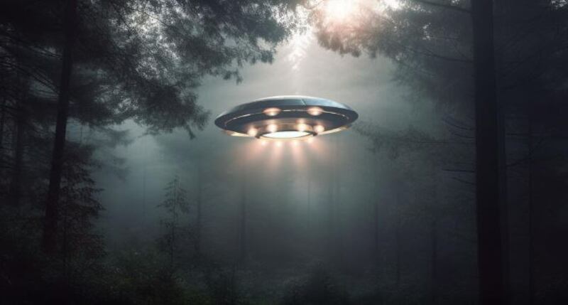 Freepik - Stockgiu - OVNI