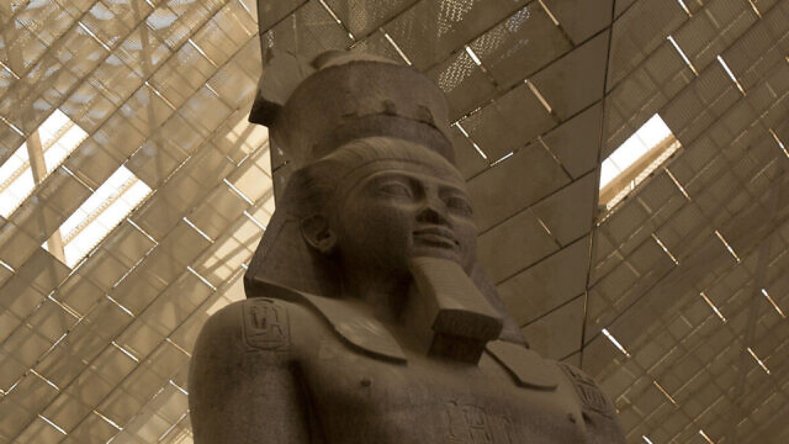 Estatua de Ramsés II