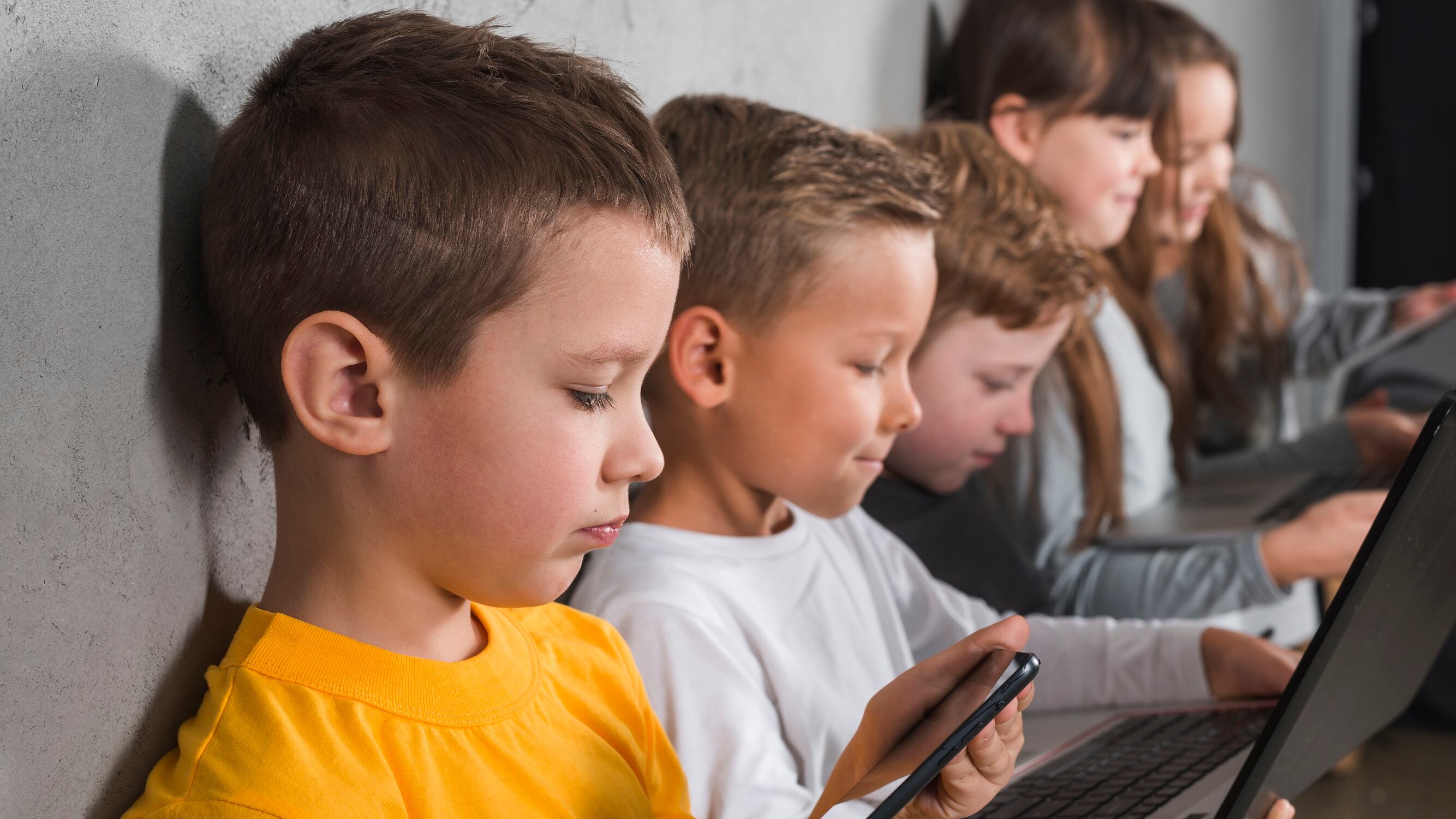 El uso de pantallas en niños se ha incrementado en un 73%