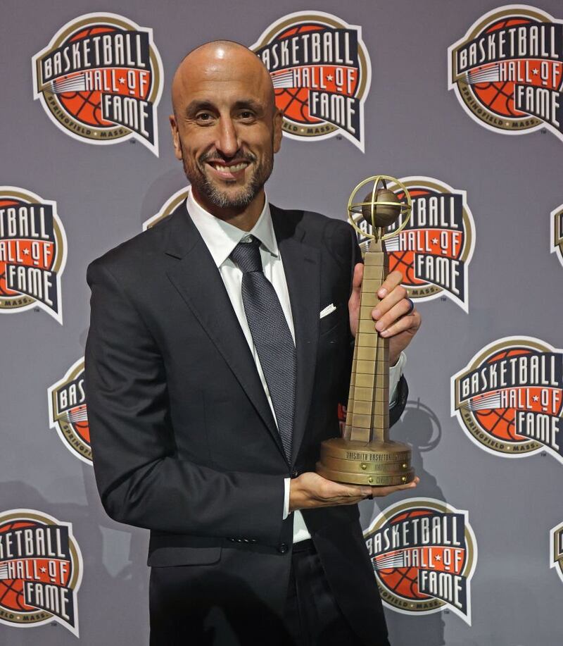 El argentino fue exaltado al Salón de la Fama del Baloncesto