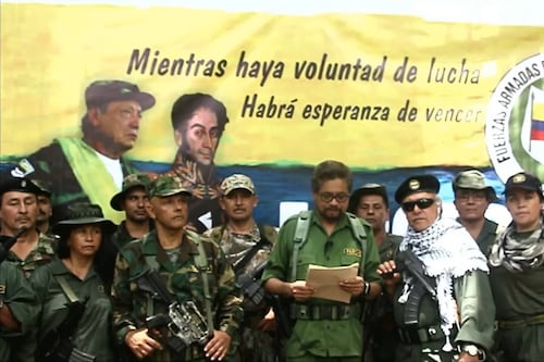 Exlíderes de las FARC retomaron las armas: así fue como reaccionaron los colombianos en redes sociales
