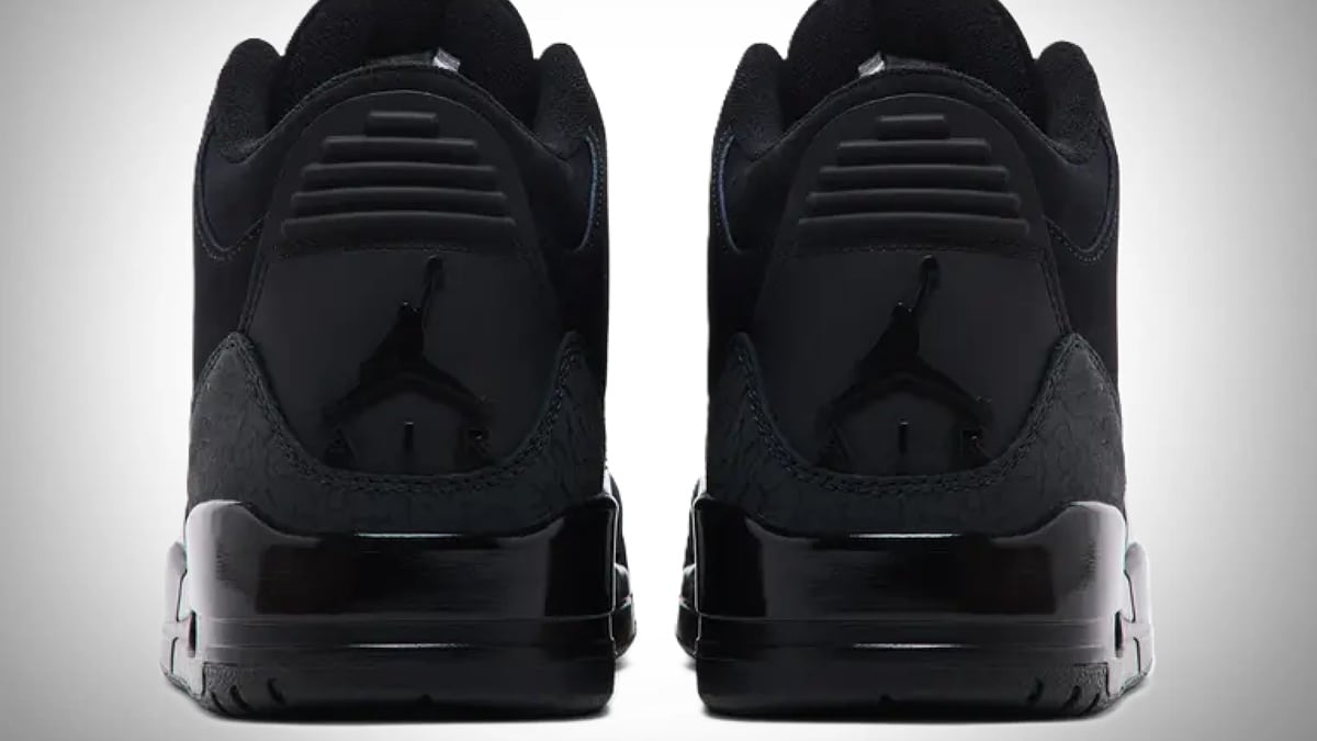 Air Jordan 3 Retro 'Black Cat'