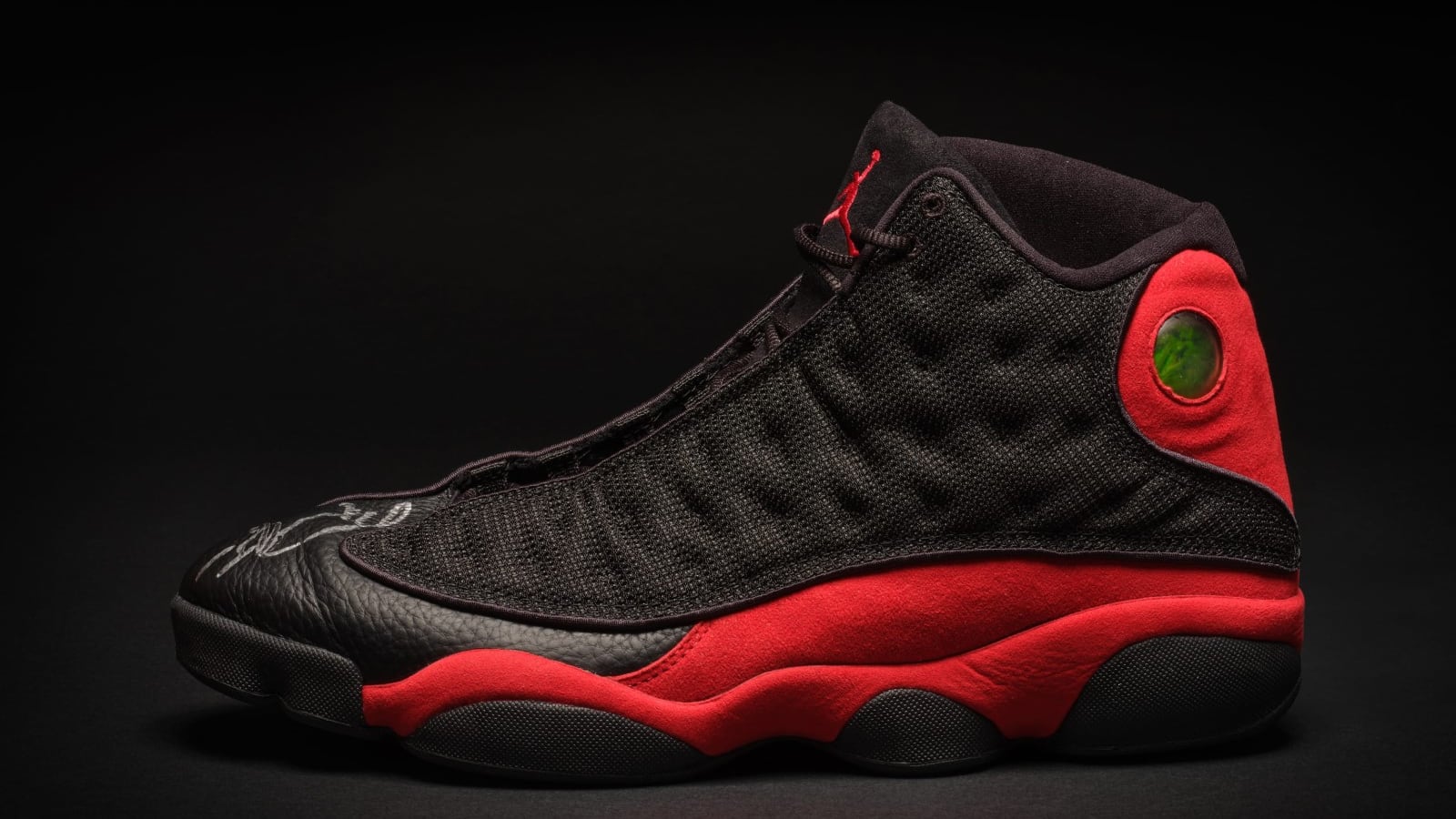 Air Jordan 13 Bred