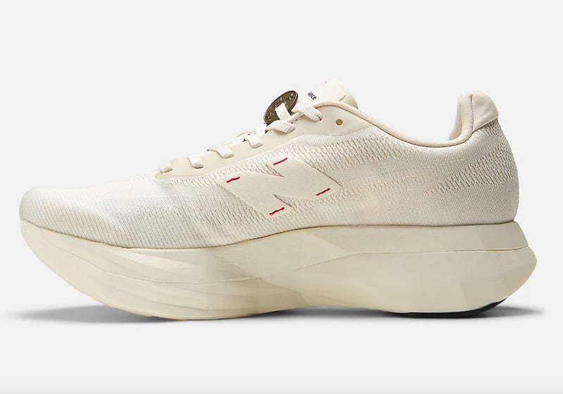 New Balance con Token. - NB