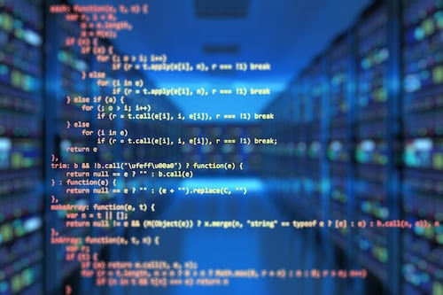 Bajo asedio digital: Por qué Latinoamérica sufre más de 3,000 ataques por semana