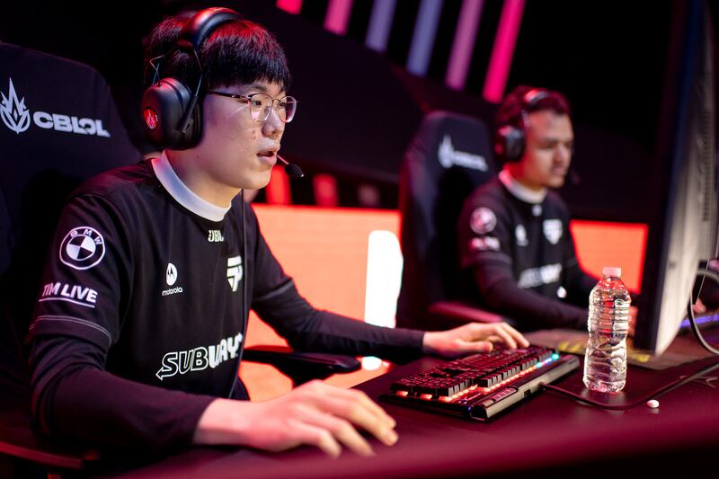 paiN Gaming faz 3-0 e conquista a vaga para a final