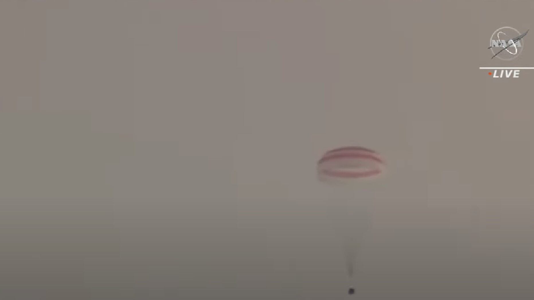 El descenso de la nave con Frank Rubio y sus compañeros