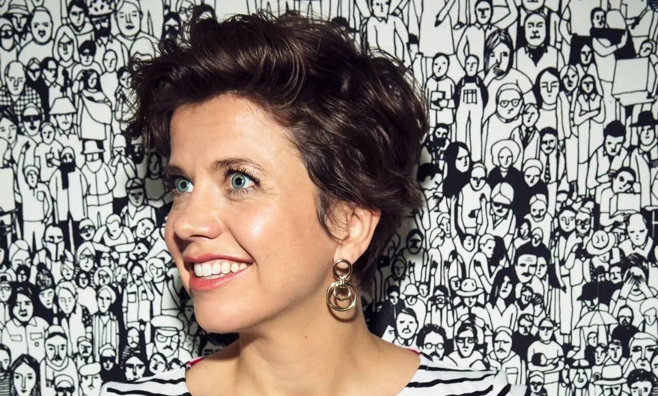 Esta conocida productora de cine contrató a su primera “Directora de IA”