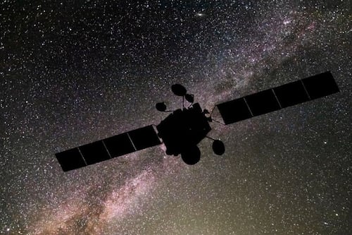 Se cansaron de Starlink: Europa lanzará millonaria red de satélites para competir con Elon Musk