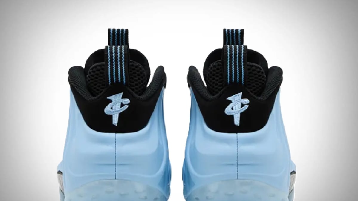 Nike Air Foamposite One Psychic Blue