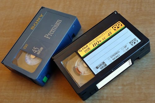 ¿Quieres preservar tus viejos videos en VHS? Así puedes digitalizarlos de forma fácil