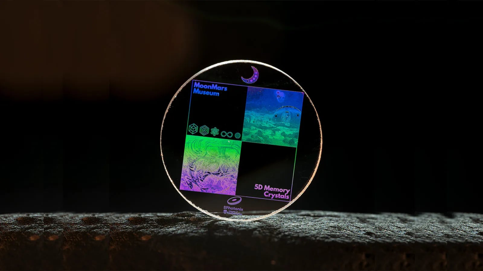 El cristal es el almacenamiento del futuro por elevada resistencia - Foto: SPhotonix