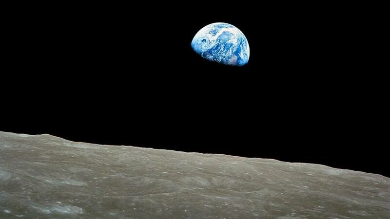 Amanecer de la Tierra o Earthrise | Foto: William Anders, 24 de diciembre de 1968.