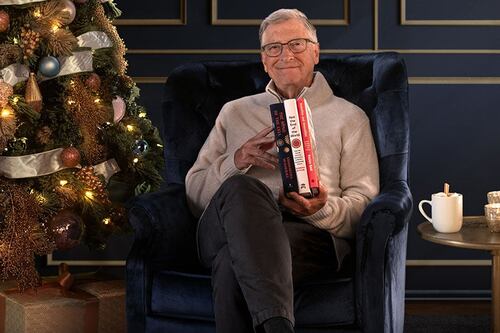 Los 5 imperdibles de Bill Gates para esta Navidad: Desde libros hasta una serie en Netflix