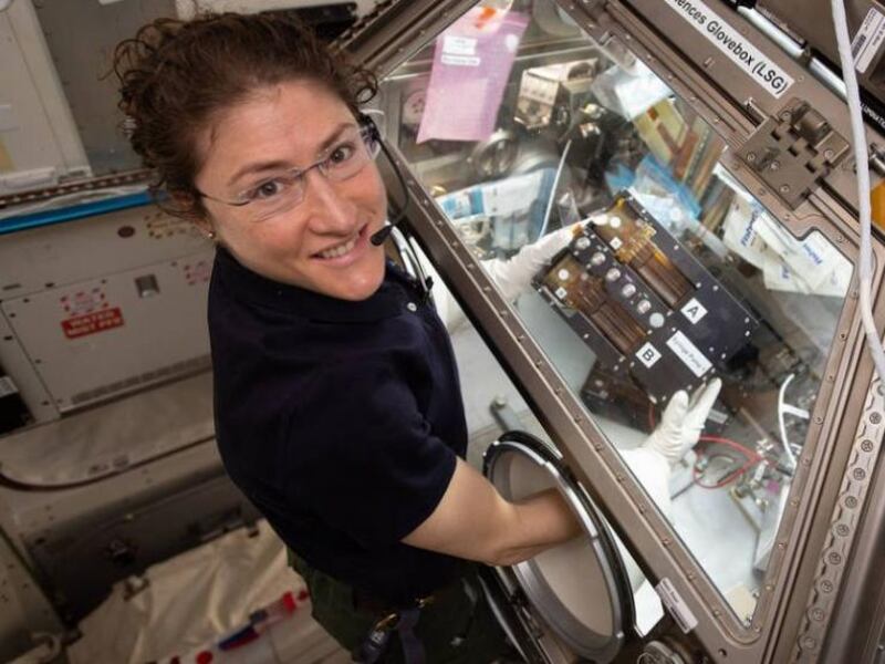 Quién es Christina Koch: De la ISS a ser la primera mujer en llegar a la Luna