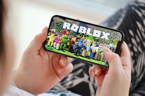 Roblox en la mira: Cómo el narcotráfico en México convirtió un videojuego infantil en un centro de reclutamiento