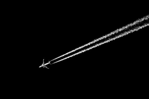 300 vuelos entre New York y San Francisco: la cantidad brutal de CO2 que genera entrenar una IA