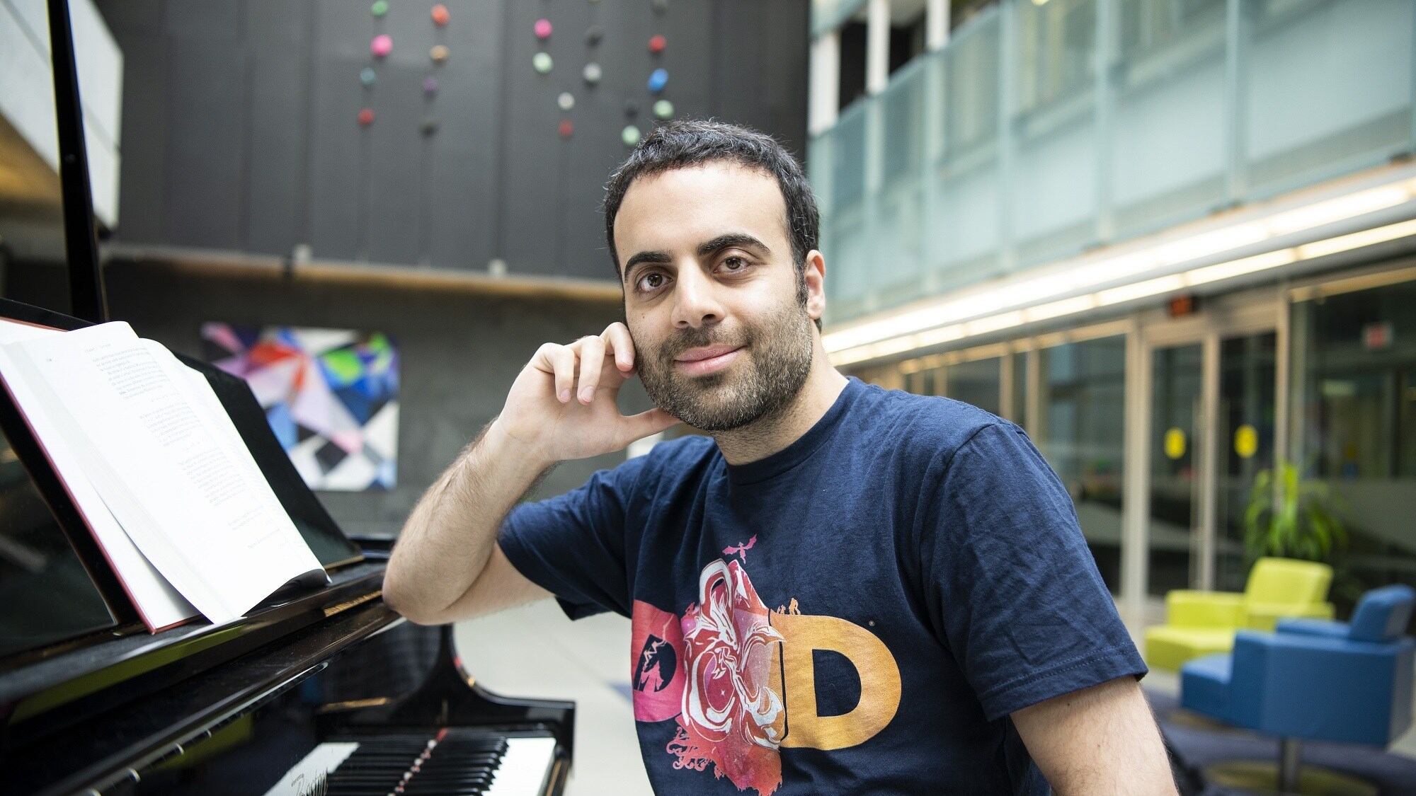 El físico Barak Shoshany, de la Universidad Brock de Canadá, está trabajando en una teoría sobre el viaje en el tiempo.