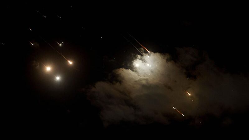 Irán ataca a Israel.