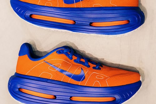 Así son las Nike Vomero Premium exclusivas con colorway de los Knicks: parecen de Dragon Ball