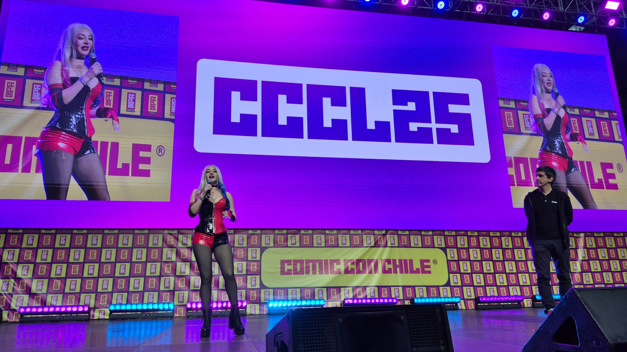 ComicCon - Canon - R. Llanos