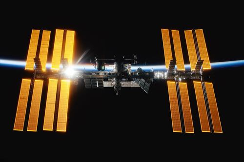 Astronauta comparte impresionante foto de Abu Dhabi desde el espacio
