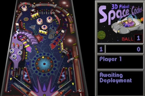 De los píxeles al taller: Un jugador fabrica una versión real y mecánica del clásico Pinball de Windows
