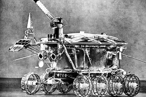 Misterio lunar resuelto: El rover soviético que estuvo “perdido” por décadas vuelve a cooperar con la ciencia