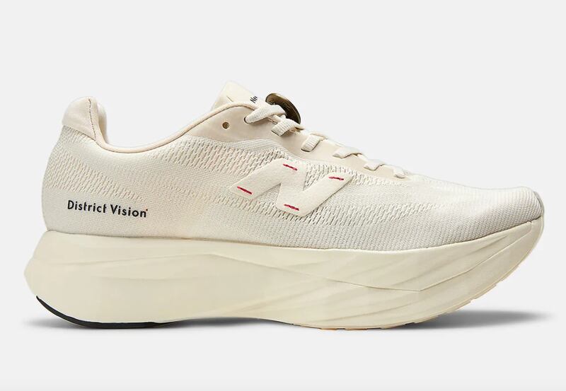 New Balance con Token. - NB