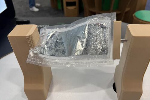 Crearon baterías recargables hechas con papel: ¿Cómo funcionan?