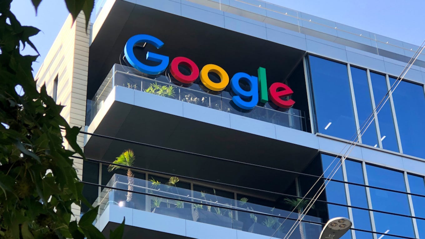 Según la demanda los circuitos de Google utilizan una arquitectura mejorada que permite una mayor potencia de procesamiento. | Foto: Referencial