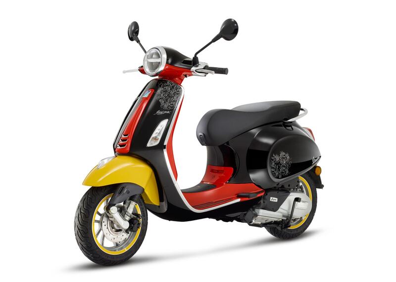 Disney Mickey Mouse Edition by Vespa
