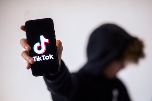 ¿Por qué TikTok Lite suspendió el programa de recompensas en Europa?