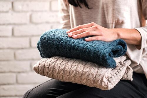 El “hack” de la moda que te hará invencible contra el frío (y un genio del estilo): descubre el arte del Layering