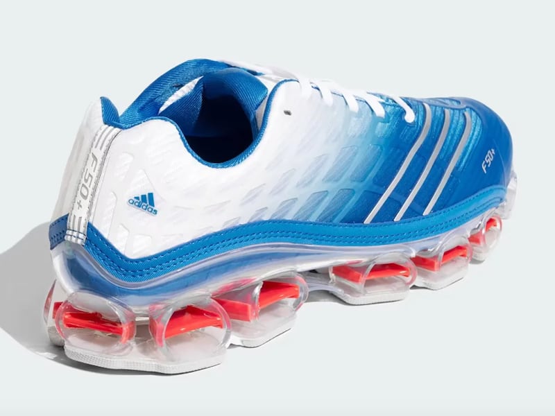 De la cancha a la calle: Adidas fusiona el mito de las botas F50 con la tecnología Megaride